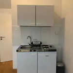 Newtown Apartament *