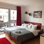 Newtown Апартаменти *